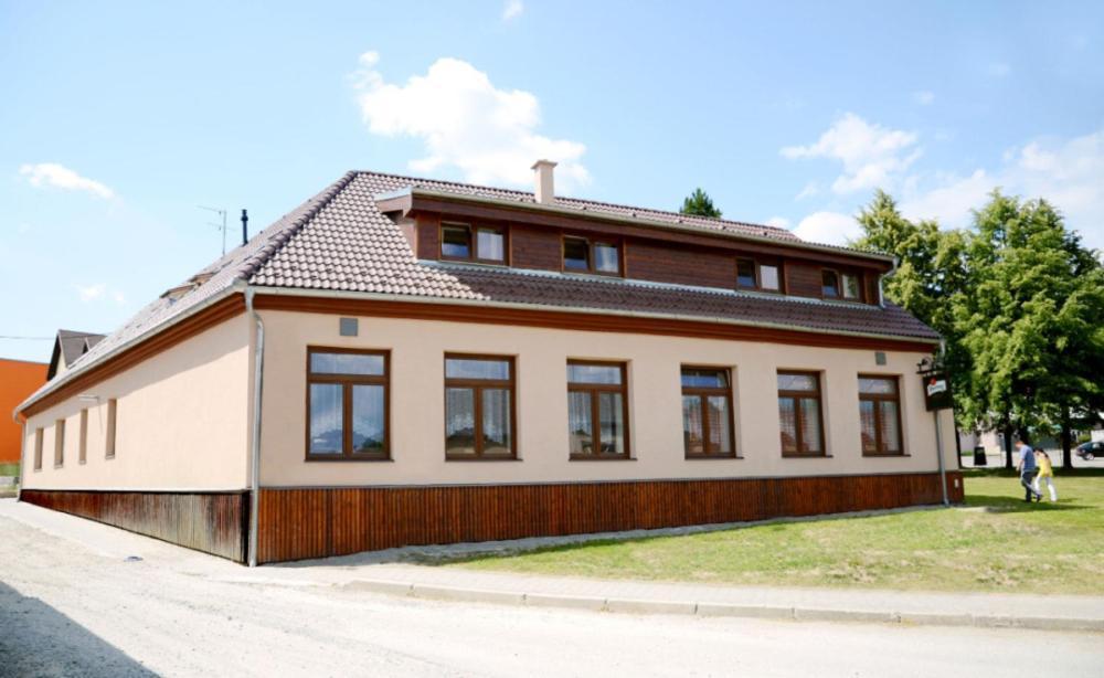 Penzion Pod Kolem Sosuvka Extérieur photo